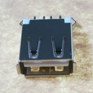 3211-V1WE-01UW - USB connectors