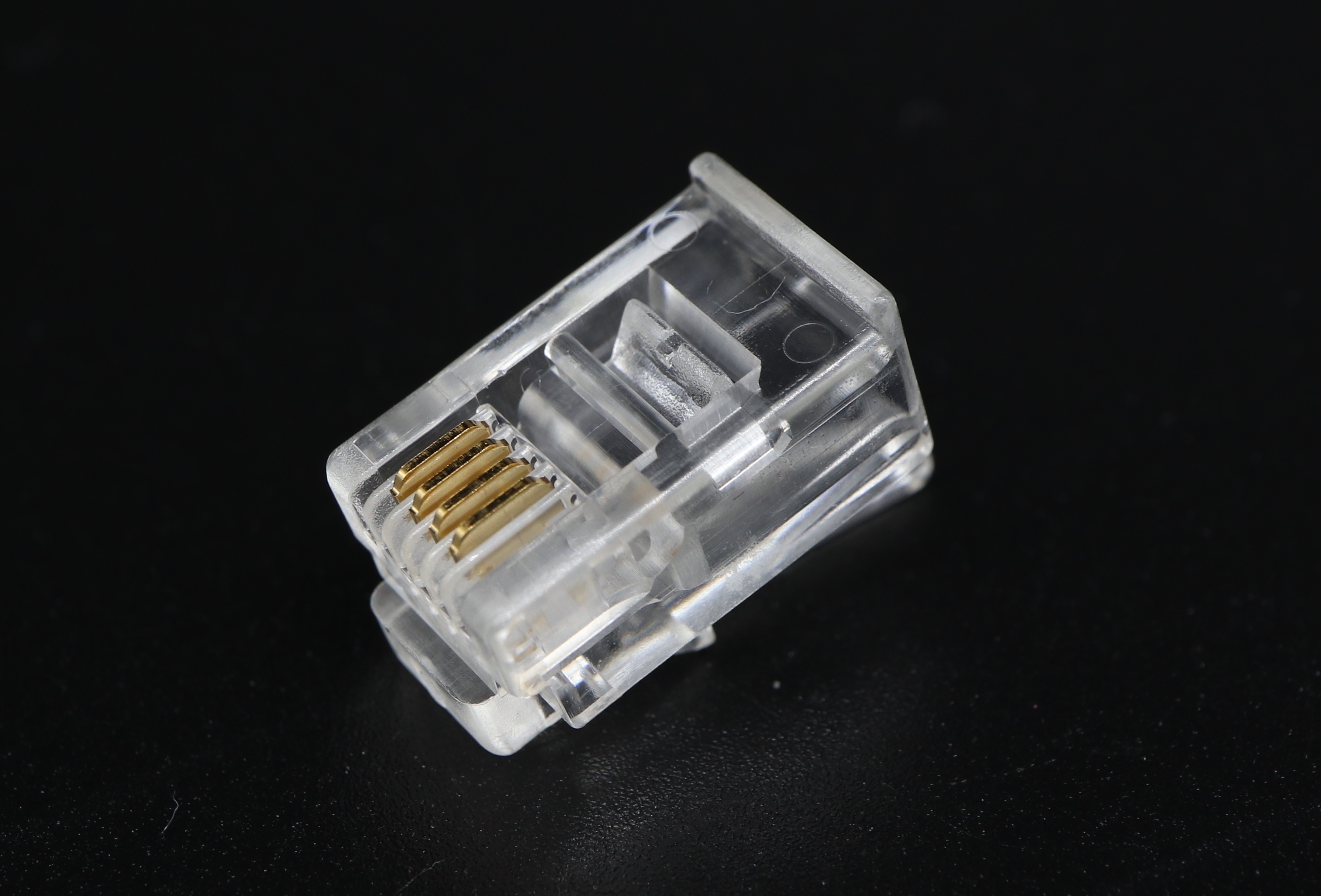 P6-L63 - RJ11 Modular Plug L-6P4C-F UTP  - Plug Master Industrial Co., Ltd.