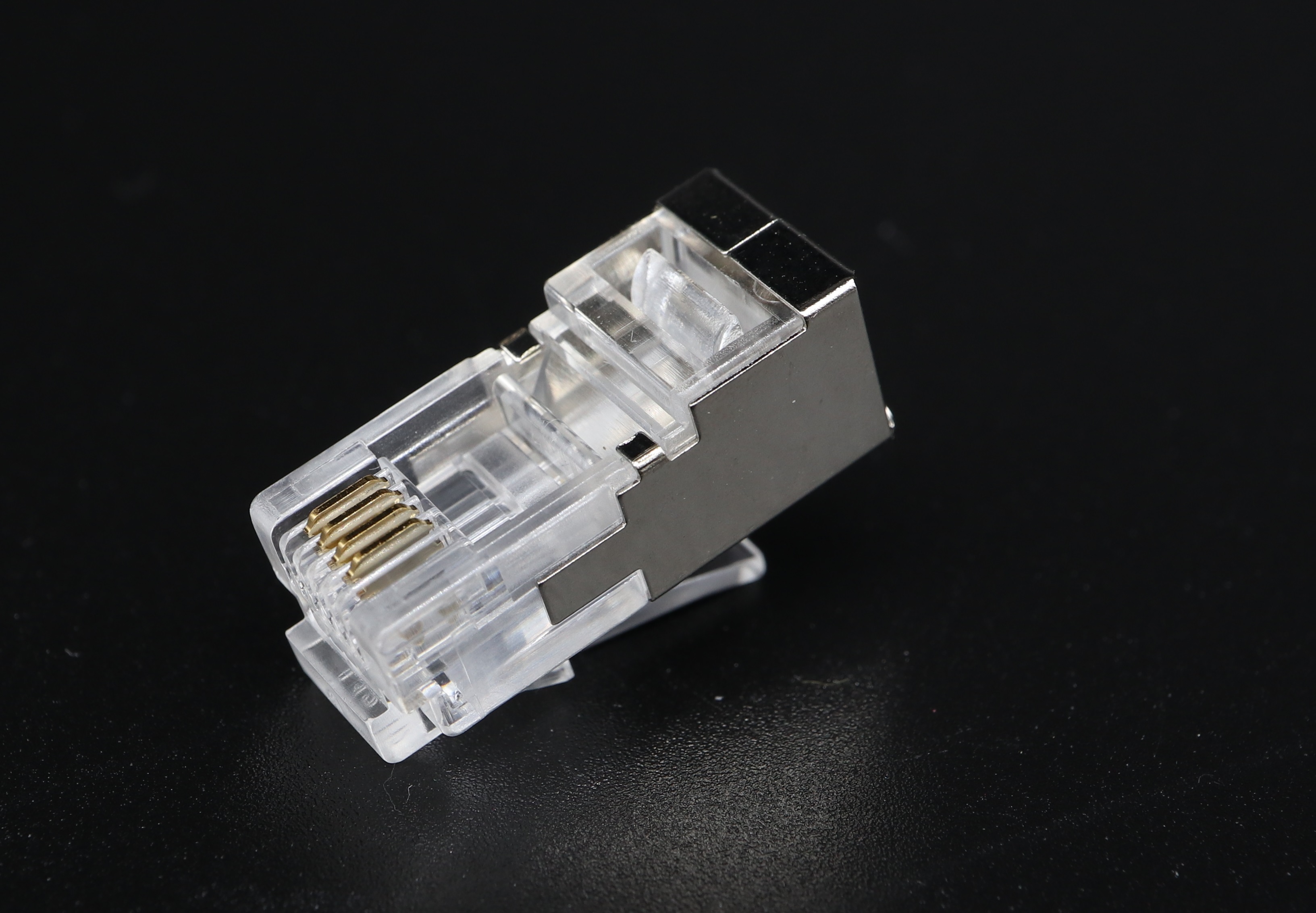 P6-L68 - RJ11 Modular Plug L-6P4C-F  Shielded - Plug Master Industrial Co., Ltd.