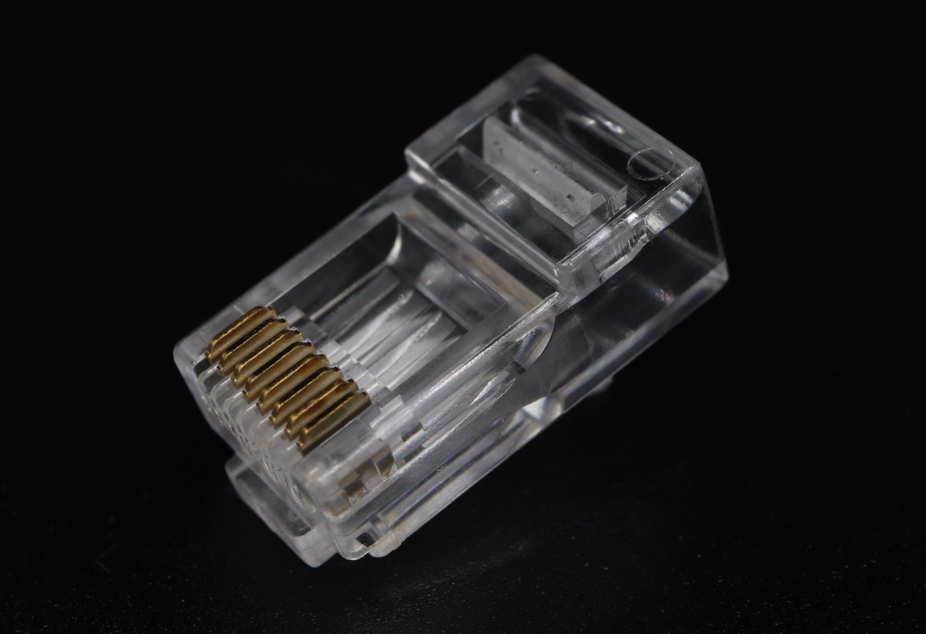 P8-001 - Cat.6 8P8C-F UTP RJ45 Modular Plug - Plug Master Industrial Co., Ltd.