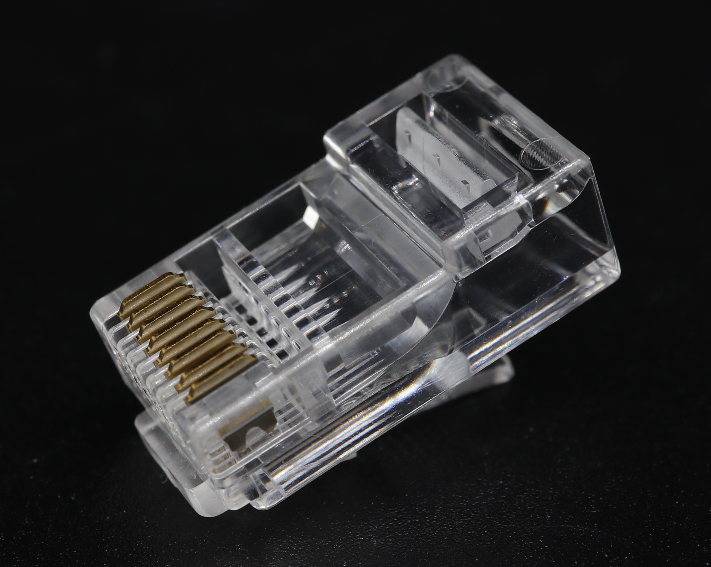 P8-007 - RJ45 Modular Plug Cat.5E 8P8C-R UTP - Plug Master Industrial Co., Ltd.