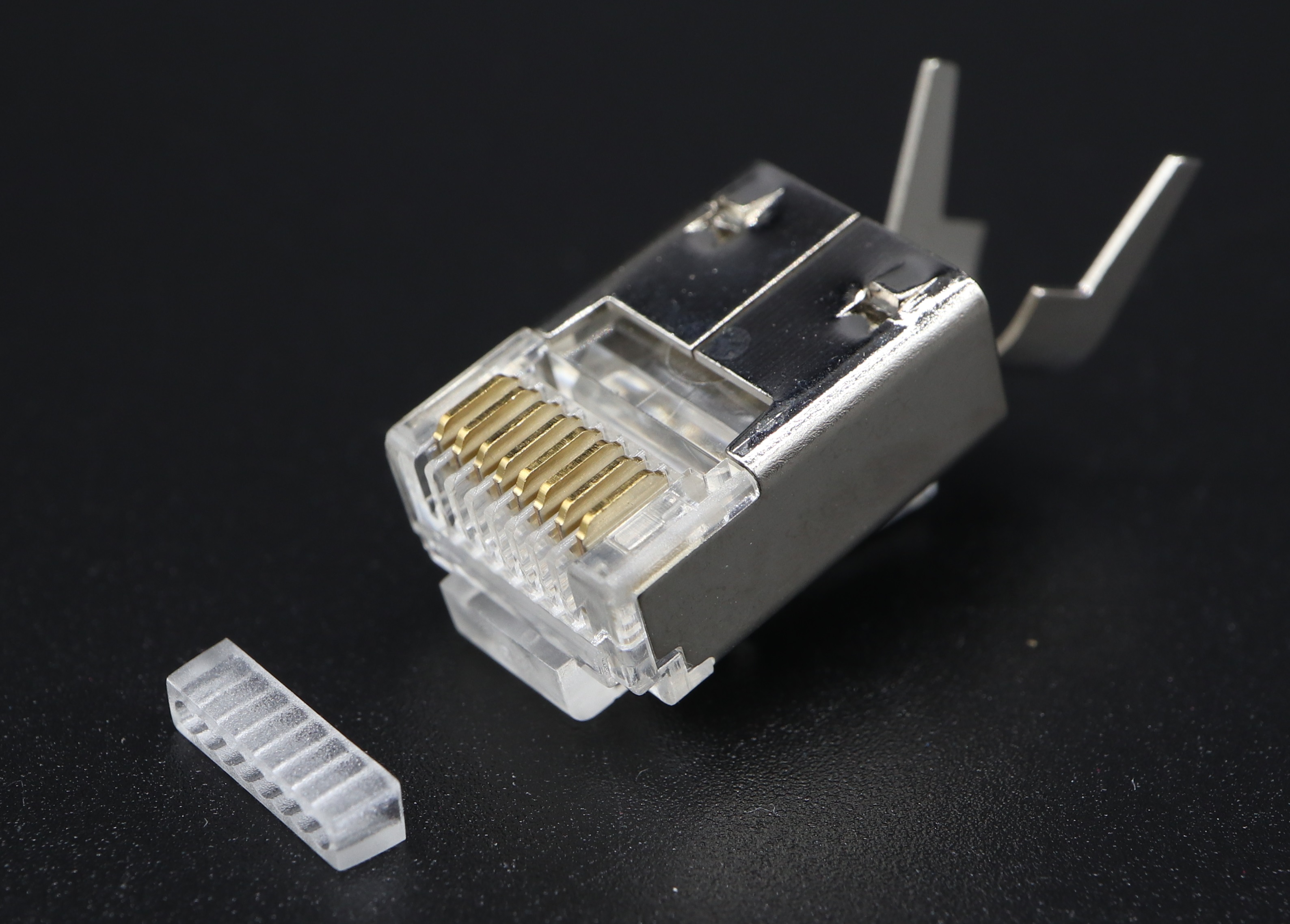 P8-M04 - C5E M-8P8C-F STP RJ45 Modular Plug - Plug Master Industrial Co., Ltd.