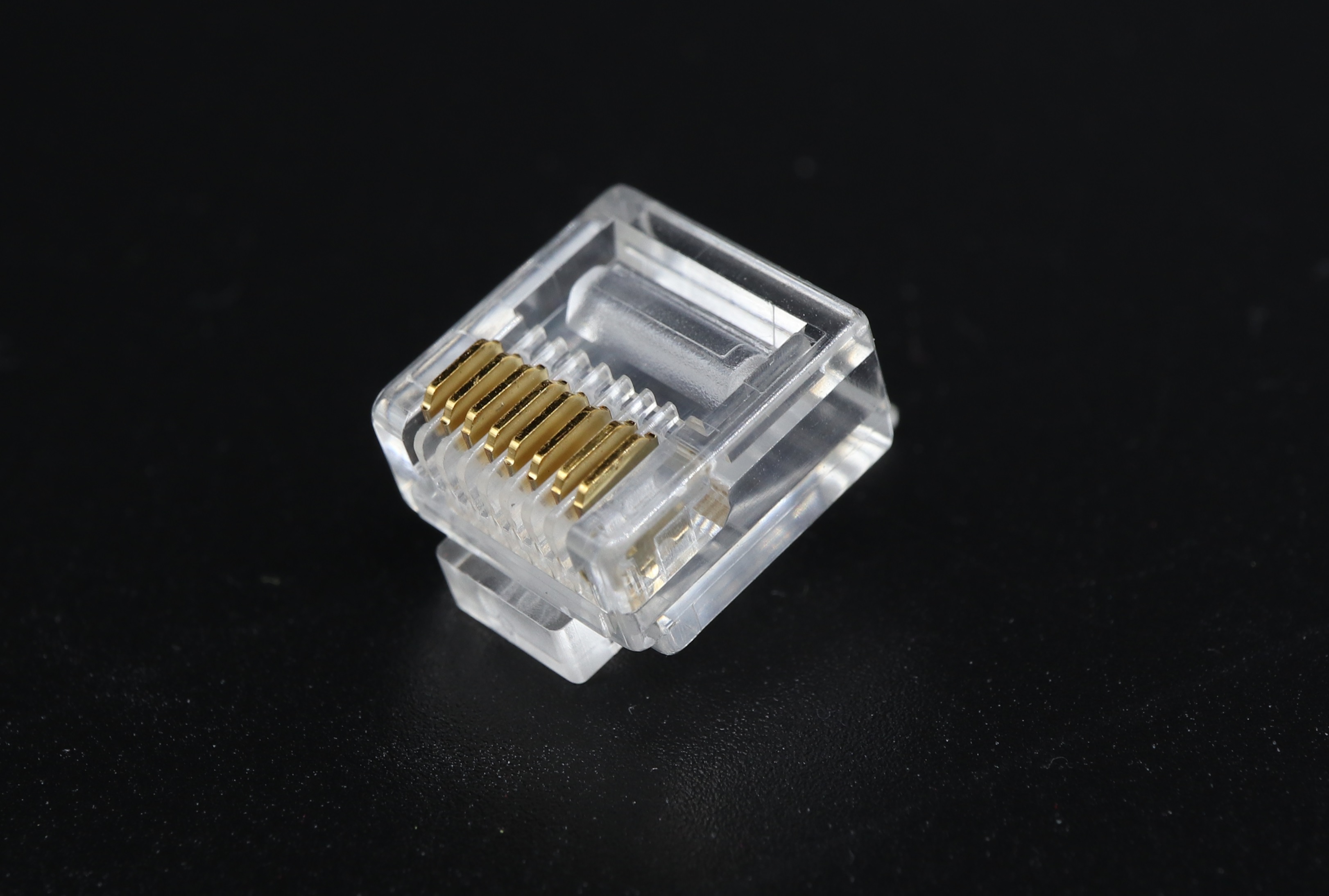 P8-S57 - C5E S-8P8C R-L UTP-0.8mm RJ45 Modular Plug - Plug Master Industrial Co., Ltd.