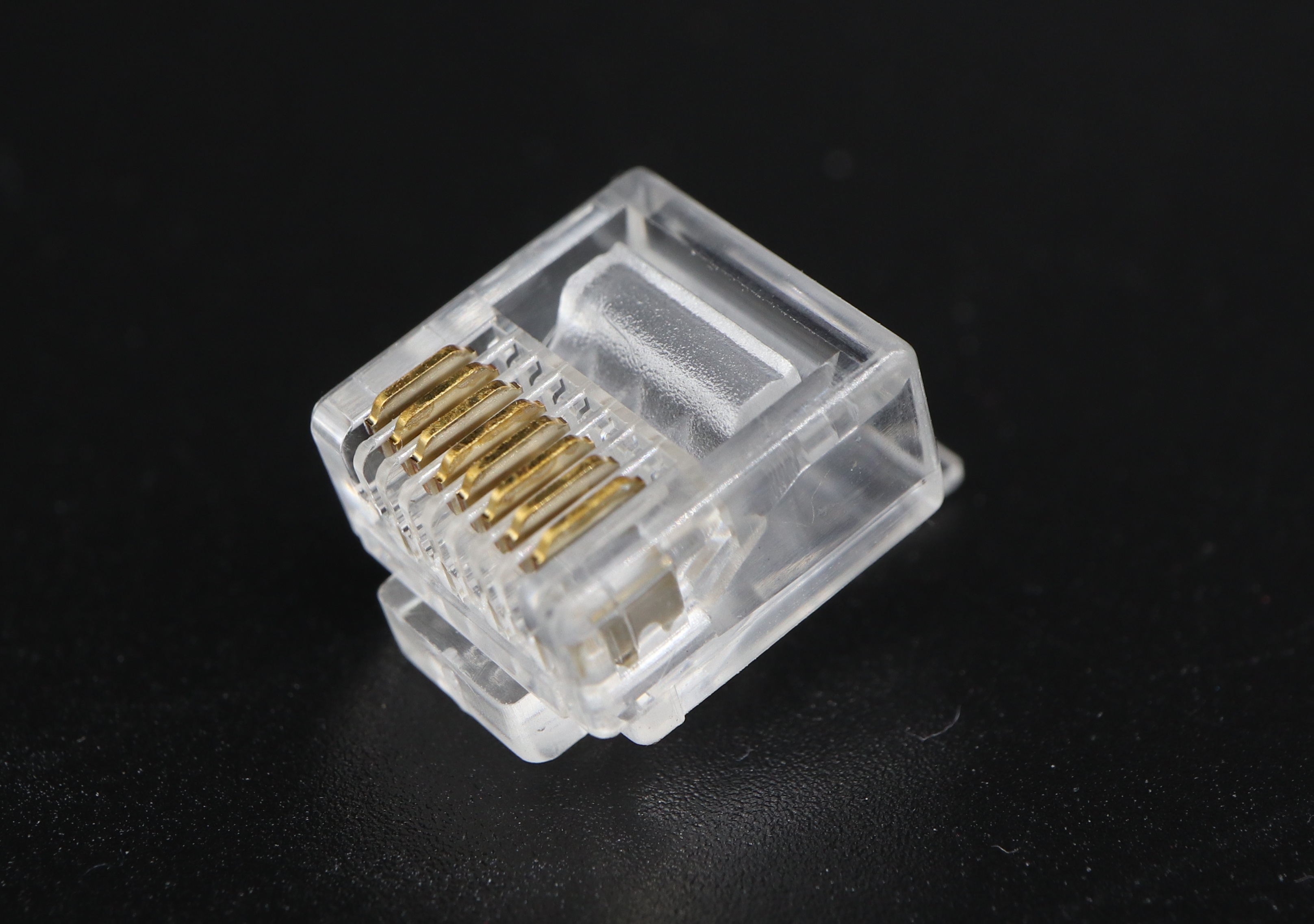 P8-S64 - C5E S-8P8C R-L UTP RJ45 Modular Plug - Plug Master Industrial Co., Ltd.